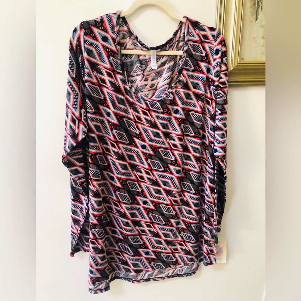 NWT LuLaRoe Lynnae Loose Fitting Scoop Neck Long Sleeve Brightly Colored Tunic
